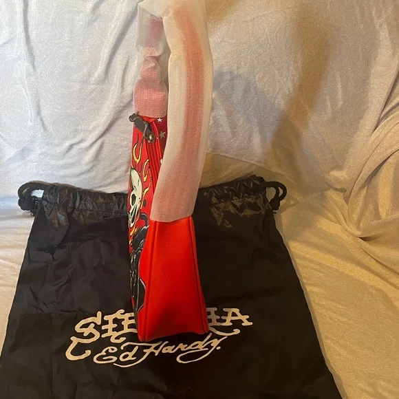 Ed Hardy Red and White Star Shoulder Bag - Picture 4 of 12